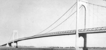 6-42 Bronx-Whitestone Bridge with stiffening truss_150dpi