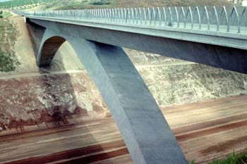 16-43 Lilac Road Bridge_150dpi