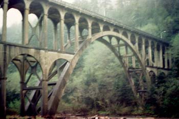 16-54 Cape Creek Bridge, Oregon_150dpi